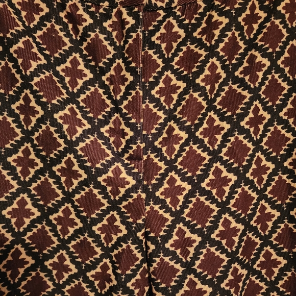 Geometric Patterned Pants - Picture 3 of 4